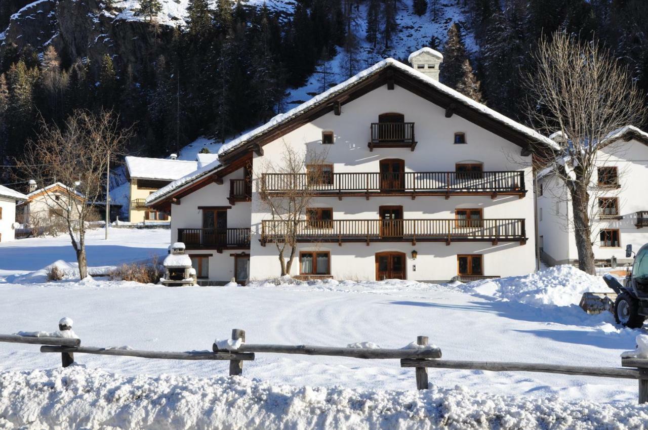 Flora Alpina Apartments-Residenza Verdebjo Gressoney-Saint-Jean Exteriér fotografie